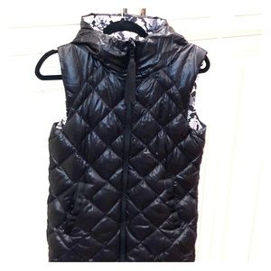 Lululemon Down Reversable Hooded Puffer Vest 8